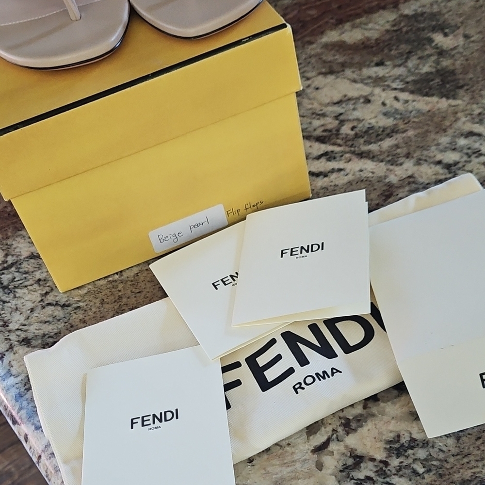 Fendi Women's Pink and Cream Sandals with Pearl Details - Picture 5 of 9